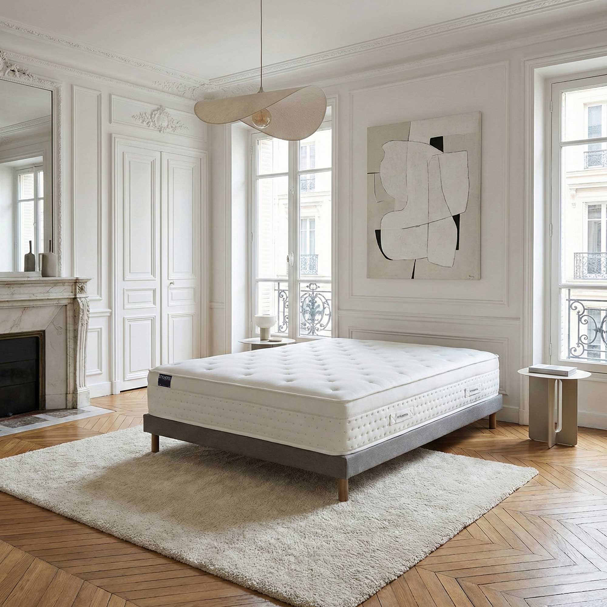 Chambre style haussmannien épurée STYLHOTEL